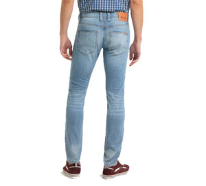 Herr byxor jeans Mustang Oregon Tapered   1010850-5000-582 1010850-5000-582*